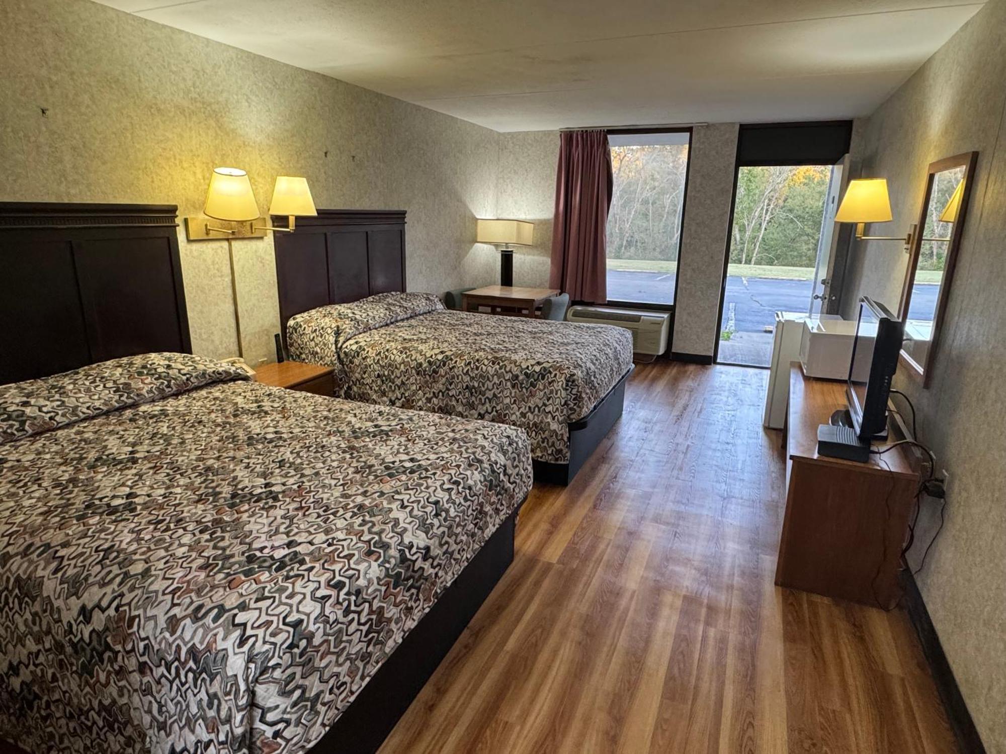 Riverfront Lodge Burkesville Eksteriør billede